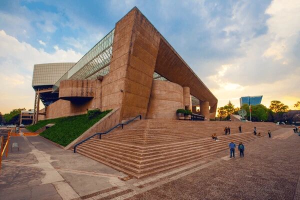 The Best Hotel Near the Auditorio Nacional for Concerts and Events: FlowSuites Polanco