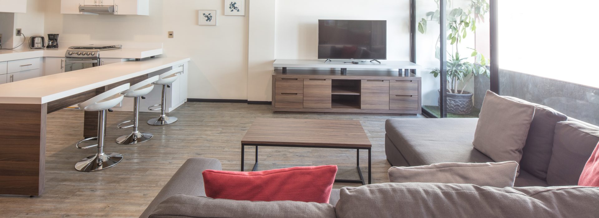 Penthouse (5)